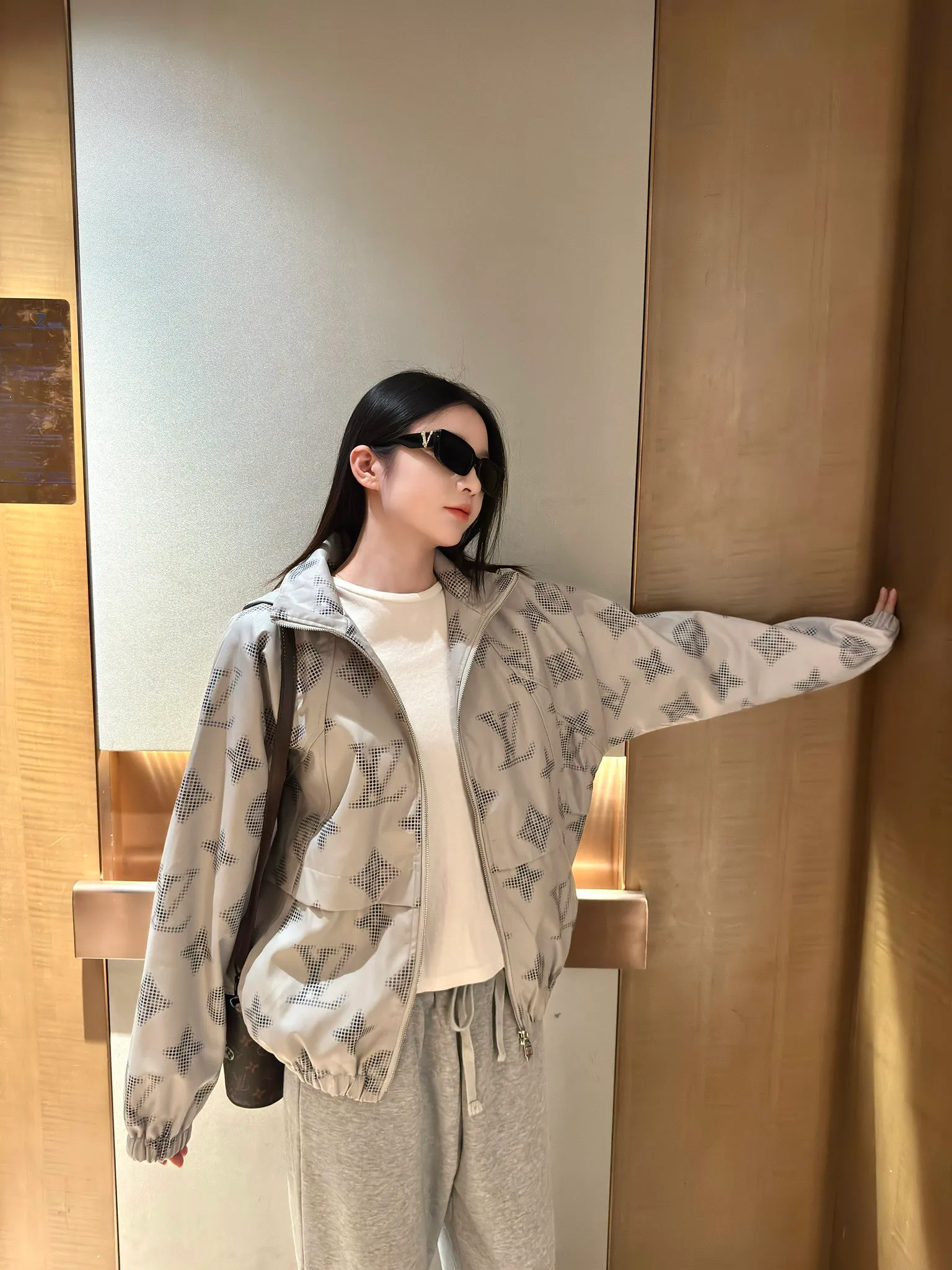 Model picture